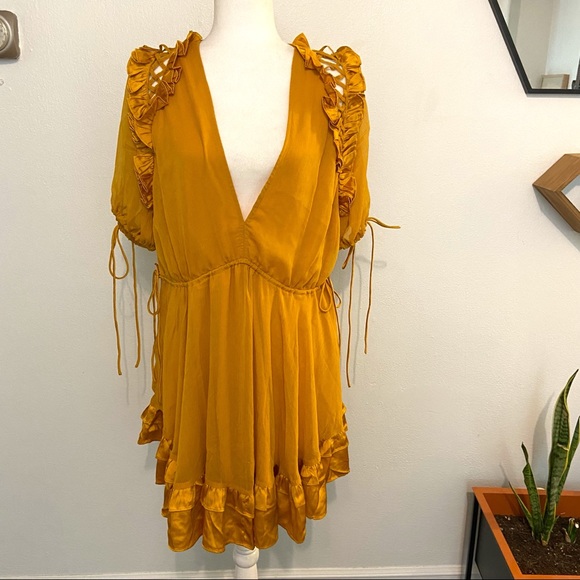 NWOT ASOS Design Mustard Yellow Mini V-Neck Ruffle Dress 12 - Picture 2 of 15
